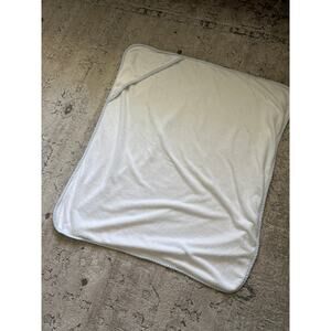 Pottery Barn Gingham Baby Hooded‎ Towel Blue